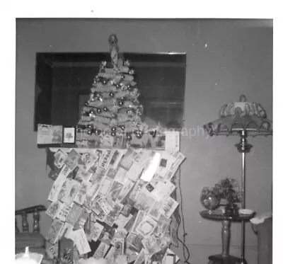 CHRISTMAS TREE Vintage FOUND PHOTO Black And White Snapshot ORIGINAL  27 47 A • $14.17