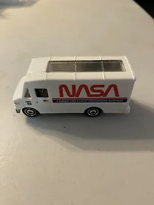 Matchbox 1:64 Scale Mission Support Van NASA Launch Flight Operations Supp) 364 • $5.99