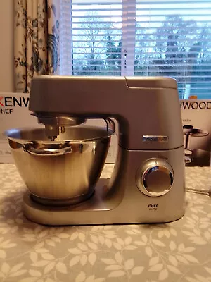 Kenwood Elite Food Mixer With Bowl And Accessories • £20.05