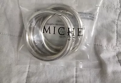 MICHE 1.5  Silver Carabiner Set Of 4. • $12