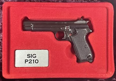 1:25 Scale Minuature Gun - SIG Sauer Model P210 - Semi Automatic Pistol • $22.95