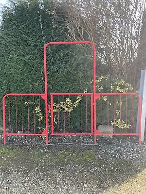 £80 • Buy Red Pedestrian Crowd Safety Site Fencing Barrier Access Gate
