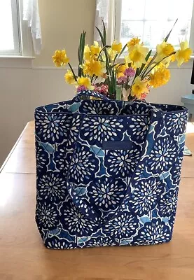 Vera Bradley Beautiful PETAL SPLASH Blue + White Shoulder Tote Bag Retired  • $18