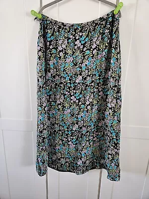 Laura Ashley Floral Skirt 100% Silk Size 16 • $21.85