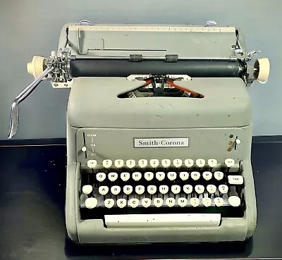 Vintage 1950's Smith Corona Light Green Pacemaker Typewriter Tested Working • $124.95