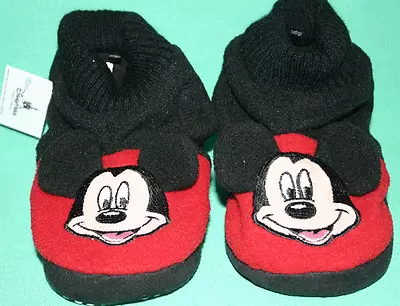 Disney Park Souvenir Mickey Children Slippers Boy Girl Plush Slippers 7-8 New • $19.95