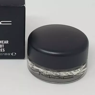 Bnwob   Mac   Silver Screen Pro Longwear Paint Pot - 5g ! • £16.99