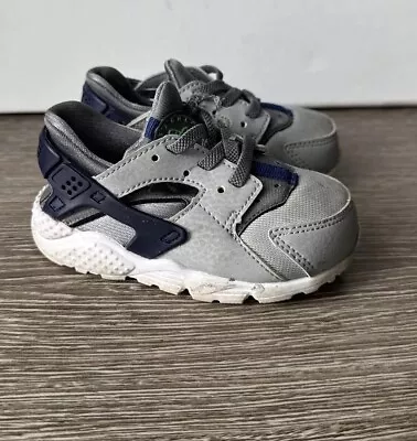 Nike Huarache  Boy Trainers Size 5.5 Infant • £5