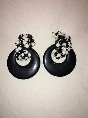 Custome Jewelry Clip On Earrings Vintage • $9.95