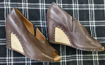 Maison Martin Margiela MM22 Wooden Wedge And Brown Leather Heels Nailhead Trim • $49.95