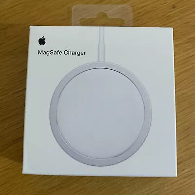 Genuine Apple MagSafe Wireless Qi Enabled IPhone 14/13/12 Pro Max Charger Retail • £5.95