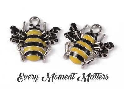 £2.59 • Buy 5 X Tibetan Silver & Enamel BEE HONEYBEE BUMBLE BEE 18x17mm Charms Pendants