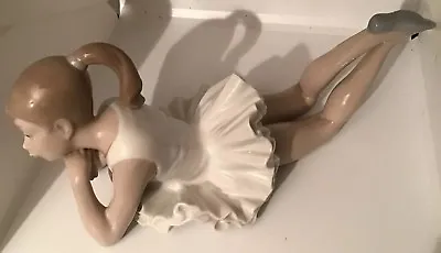 Wonderful Nao By Lladrö ‘Ballerina Laying Down Head Rested On Hands’ Figurine • £40