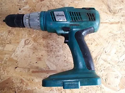 Makita  67027C Cordless Drill 24v  UNTESTED SPARES OR REPAIRS FREE POST  • £15