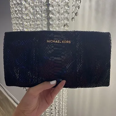 Michael Kors Black Zipper Clutch • $99