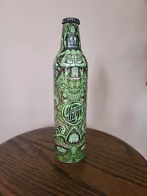 (Tweeqim) Green Label Art Mountain Dew  • $100