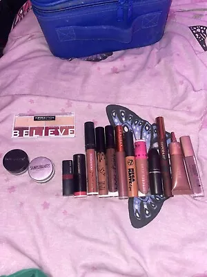 High End Makeup Bundle. #kyliecosmetics#mac#bellapierce#jefreestar • £5