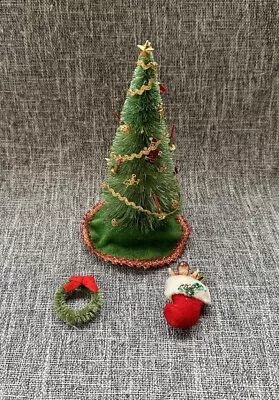 Vintage Bottlebrush Christmas Tree Dollhouse Miniature Tree Wreath Stocking Lot • $9.99