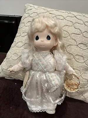 VTG Precious MOMENTS Doll Collection JANELLE W/Basket 1st Edition 1997 12  TAGS • $9.99