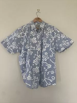 Wrangler Mens Short Sleeve Button Casual Shirt Size Medium M Patchy Blue Viscose • $15