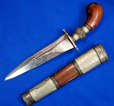 Vintage 11  Kris Dagger Etched Blade  Wood Pommel W/ Matching Scabbard • $275