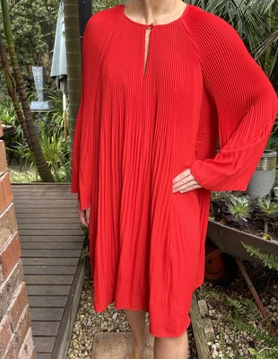 $15 • Buy Witchery Pleated Shift Dress With Slip 16
