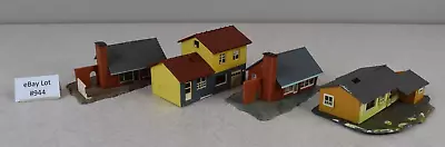(Lot 944) N Scale Model Train Built Buildings Homes Houses Lot Of 4 • $13.50
