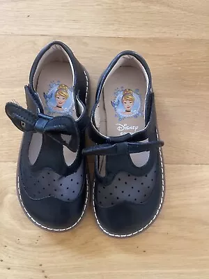 New Girls Disney Shoes Size 27/165 Or Size 9 AU Cinderella Theme • $12