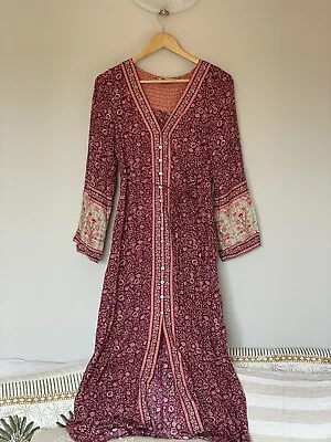 $21 • Buy Arnhem Maxi Dress Size 6 Never Worn