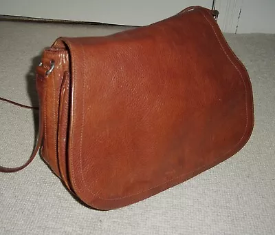 Stunning Vintage Claudio Ferrici Large Tan Leather Saddle Shoulder Bag/crossbody • £29.99