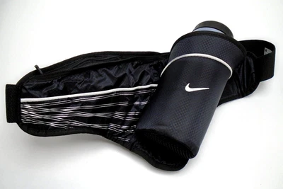 $26.95 • Buy Nike Hydration WaistPack 1 Bottle 22oz Adult Unisex Black/Silver/White