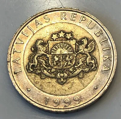 Latvia  2 Lati 1999 • $1.45
