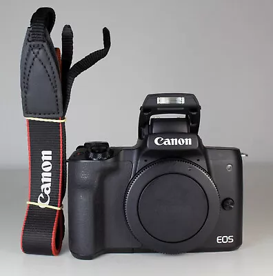 Canon EOS M50 Mirrorless DSLR Body - Shutter Count Below 2000 - (2821a) • £325