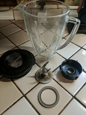 $27.99 • Buy Genuine Oster Blender Replacement 6 CUP Glass Jar With Lid And Base 148381