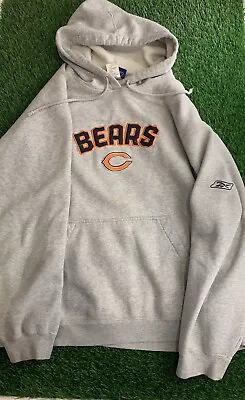Chicago Bears Reebok Men's Hoodie Sweater Size L Gray NFL Embroidered Vintage • $24.95