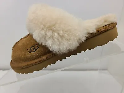 UGG Kids K Cozy II Slipper Chestnut US Size 11 EUC • $31.99