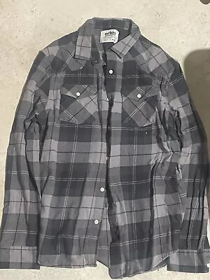 Urban Pipeline Men’s Plaid Flannel Button Down Size Medium • $10