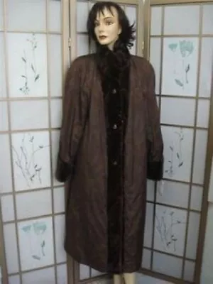 Excellent Reversible Mink Fur Raincoat Women Sz 12-14 • $1182.60