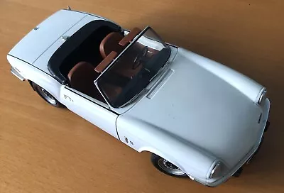 Chrono Triumph Spitfire MkIV White Model Car 1:18 Scale No Box • £24