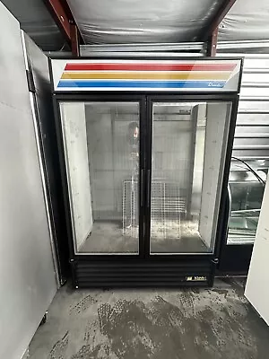 True Gdm-49f 2 Door Used Reach In Glass Freezer Merchandiser • $3200