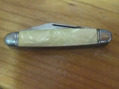 Slightly Used Usa Vtg Imperial Cut Key Folding Pocket Knife Pearl Cracked Ice • $26.09