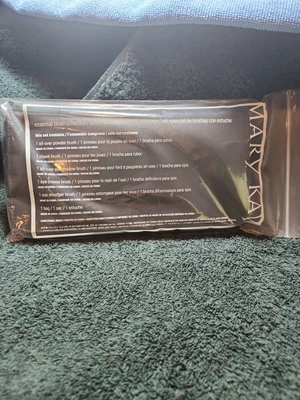 $20 • Buy Mary Kay Essential Makeup Brush~you Choose~powder~crease~blush~foundation & More