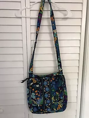 Vera Bradley Messenger Mailbag Cross Body Midnight Blues • $25