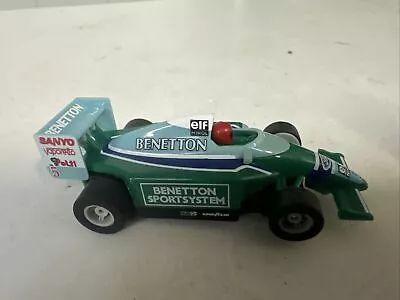 Micro Scalextric Benetton F1 Racing Car - Tested/working. • £10