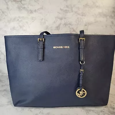 Michael Kors Jet Set Navy Blue Saffiano Leather Zipper Top Shoulder Tote Handbag • $39.99