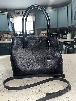 MICHAEL KORS Mercer Gallery Perforated Leather Black Tote Handbag Purse • $30