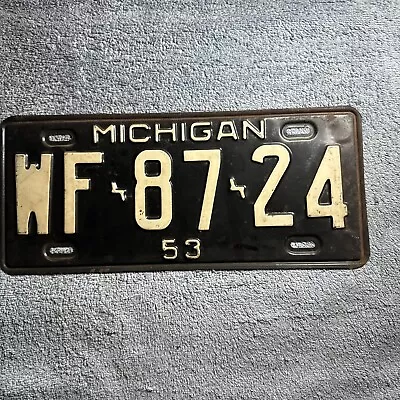 1953 Michigan License Plate WF-87-24 • $24.99