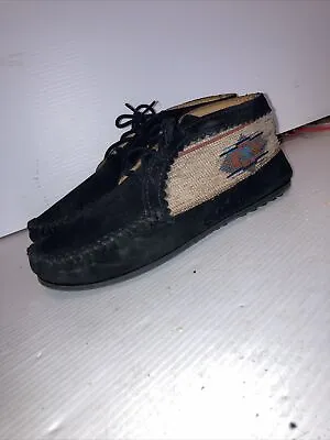 Minnetonka Black Suede &  Aztec Embroidered Moccasin El Paso Bootie Shoes--9 • $29