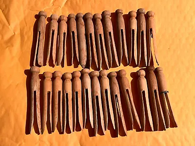 Lot Of 25 Vtg Round Wooden Clothes Pins Flat Top For Clothes Or Crafts Decor Old • $7.99