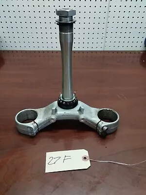 05 Yamaha Yzf R6 Yzfr6 525 Front Forks Clamp Lower Triple Tree Stem • $50